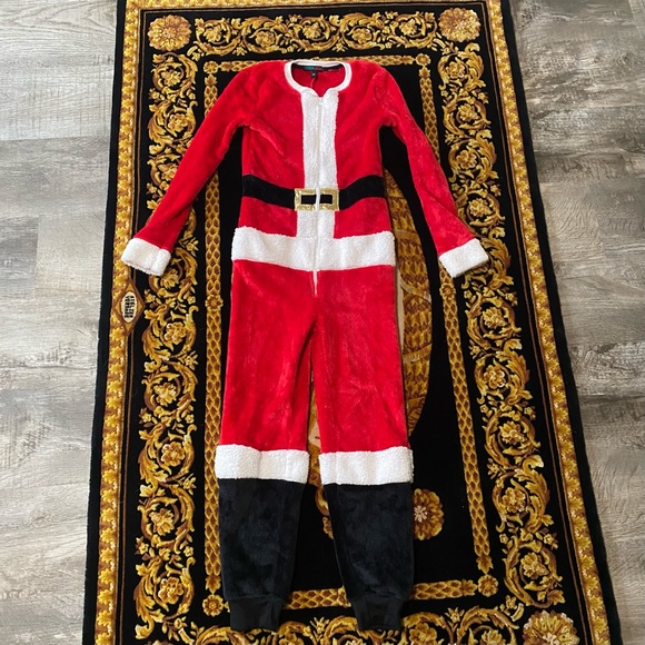 Kids Size 12 Santa fleece Onesie - Picture 4 of 10